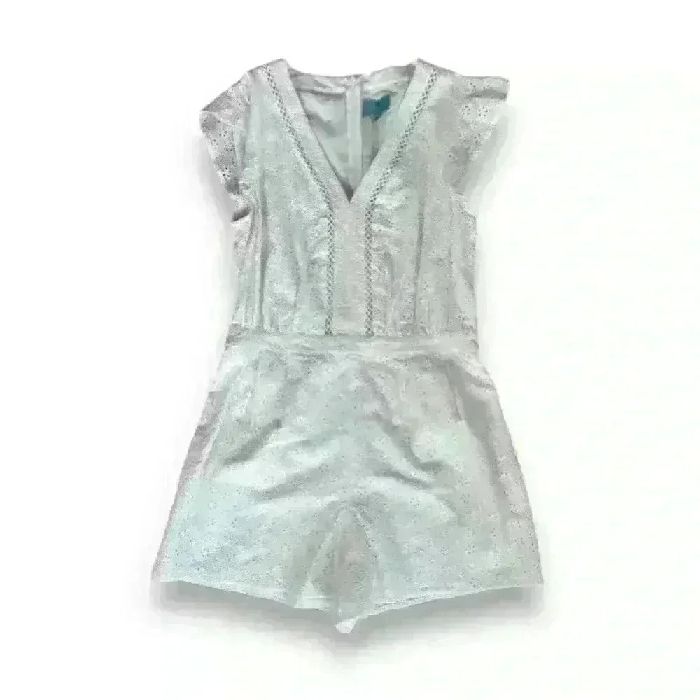 Cece Women's Cotton Eyelet White Romper Size 10 NWOT - Picture 2 of 4